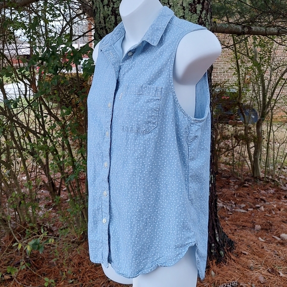 Vintage 90's Levi's Women's Sleeveless Button Up Blue Polka Dot Shirt Size Small - Picture 5 of 9